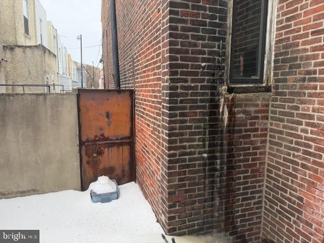 2112 S 3RD ST, Philadelphia, PA 19148