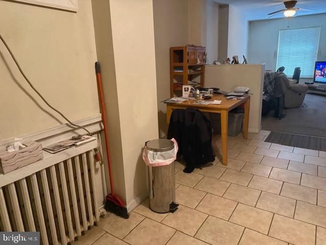 2112 S 3RD ST, Philadelphia, PA 19148