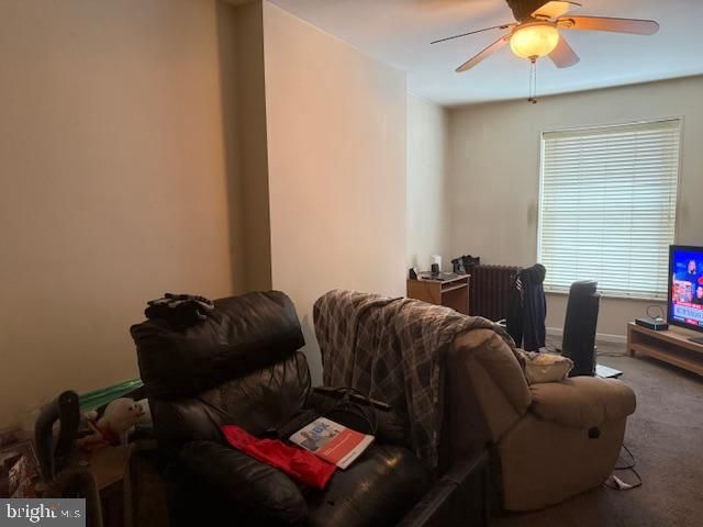 2112 S 3RD ST, Philadelphia, PA 19148