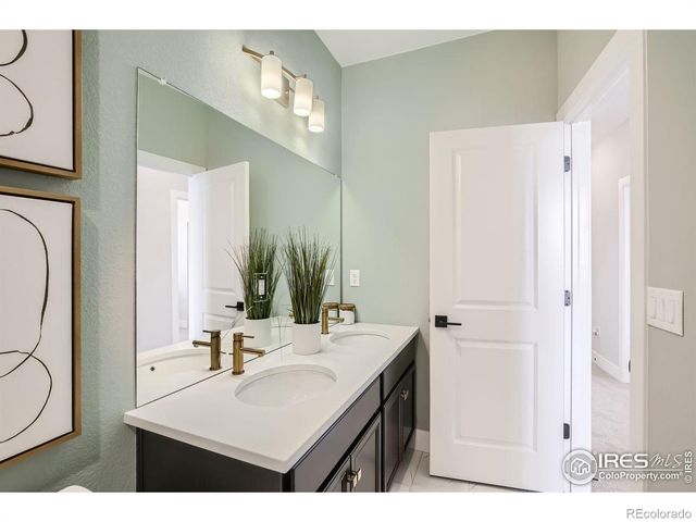 2801 Bear Springs Circle, Longmont, CO 80503