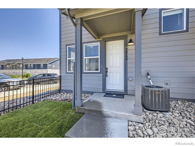 2801 Bear Springs Circle, Longmont, CO 80503