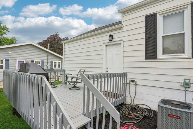 4000 53rd Street, Des Moines, IA 50310
