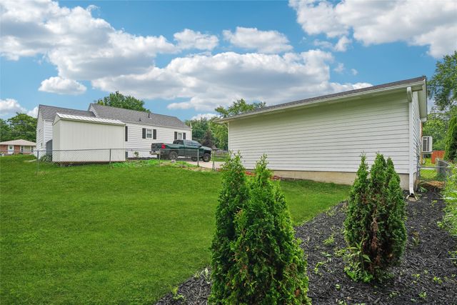 4000 53rd Street, Des Moines, IA 50310
