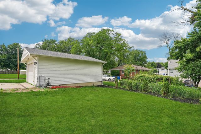 4000 53rd Street, Des Moines, IA 50310