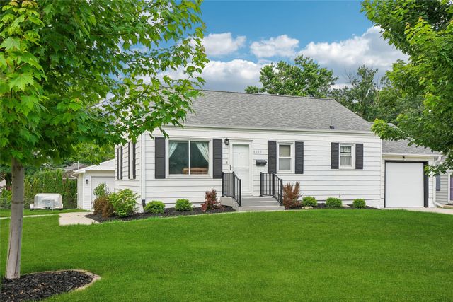 4000 53rd Street, Des Moines, IA 50310