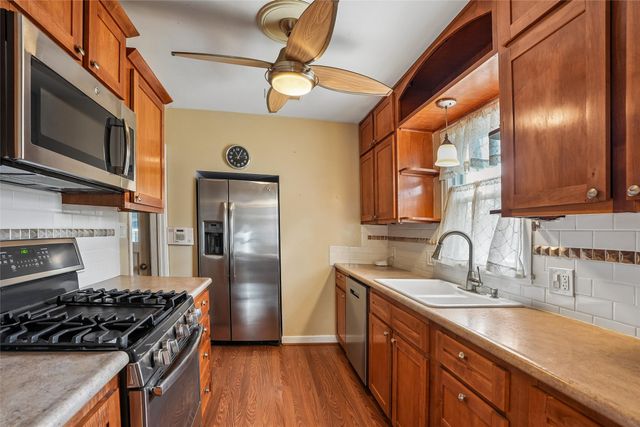 4000 53rd Street, Des Moines, IA 50310