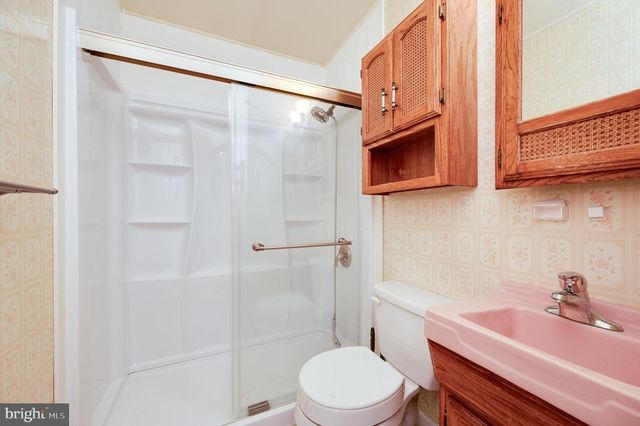 5214 WILSHIRE RD, Temple, PA 19560