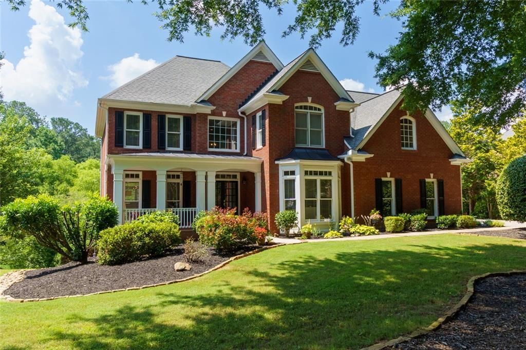 130 Hamilton Way, Roswell, GA 30075