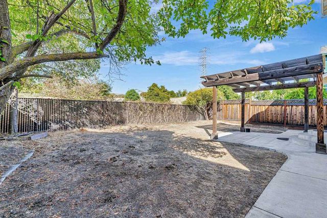 5052 Perry Way, Antioch, CA 94531