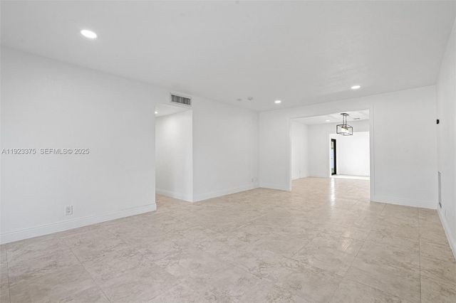 3392 NW 63rd St, Fort Lauderdale, FL 33309