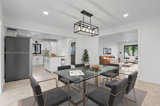 3392 NW 63rd St, Fort Lauderdale, FL 33309