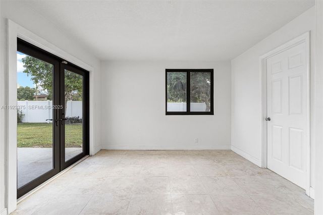 3392 NW 63rd St, Fort Lauderdale, FL 33309