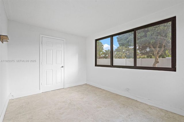 3392 NW 63rd St, Fort Lauderdale, FL 33309