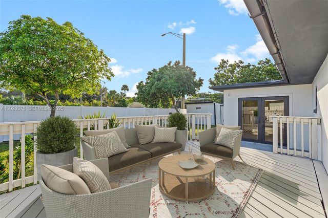 3392 NW 63rd St, Fort Lauderdale, FL 33309