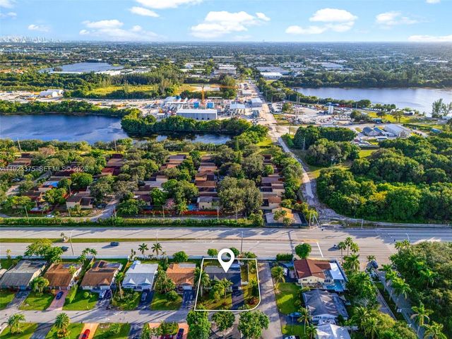 3392 NW 63rd St, Fort Lauderdale, FL 33309