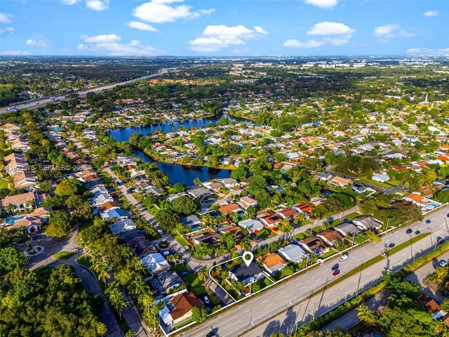 3392 NW 63rd St, Fort Lauderdale, FL 33309