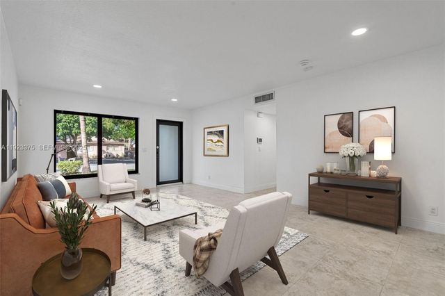 3392 NW 63rd St, Fort Lauderdale, FL 33309