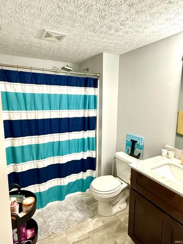 5918 S Foxwood Lane, Bloomington, IN 47401