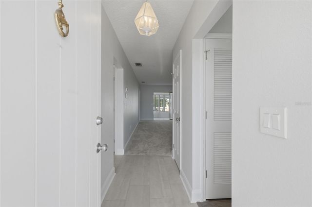 9917 DESOTO COURT 9917, Bradenton, FL 34210