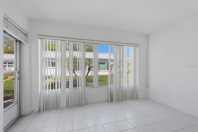 9917 DESOTO COURT 9917, Bradenton, FL 34210