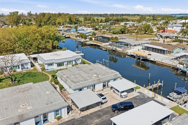 9917 DESOTO COURT 9917, Bradenton, FL 34210