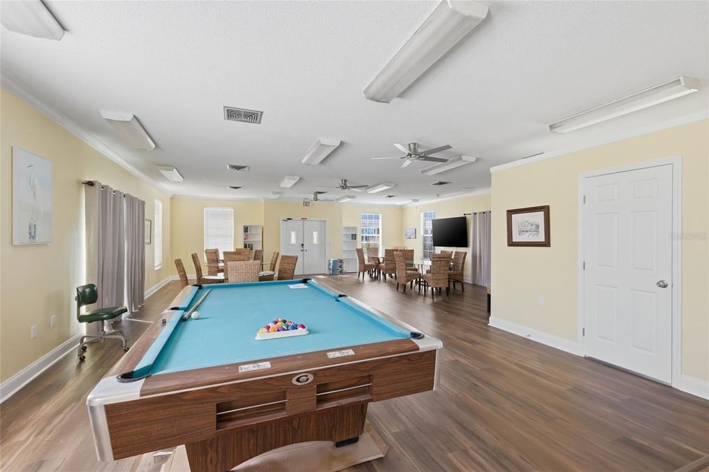 Image 25 of property listing at 9917 DESOTO COURT 9917, Bradenton, FL 34210