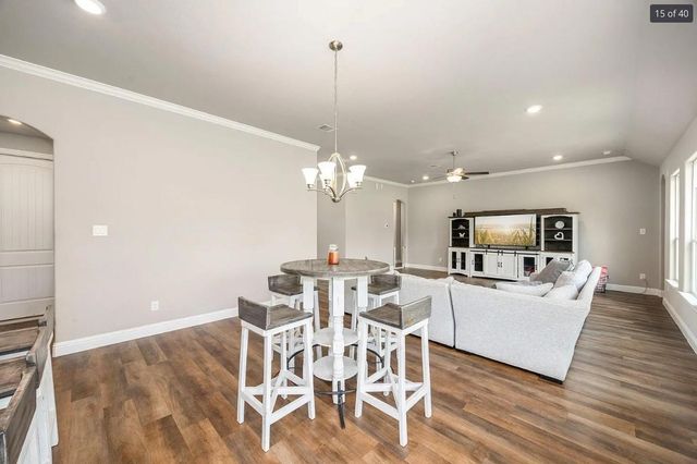 26579 Pin Oak Drive, Hempstead, TX 77445