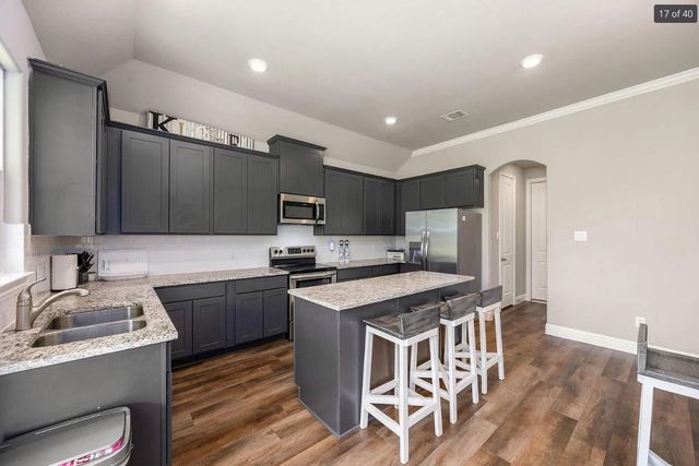 26579 Pin Oak Drive, Hempstead, TX 77445