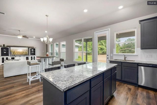 26579 Pin Oak Drive, Hempstead, TX 77445