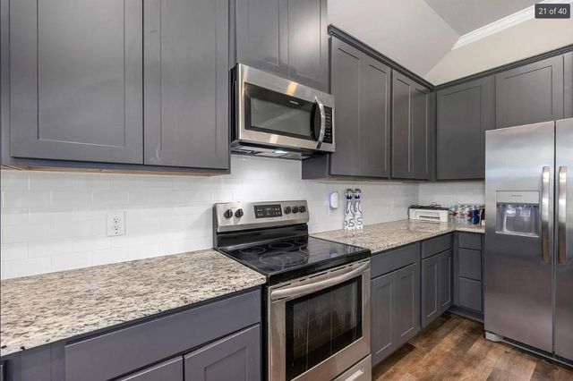 26579 Pin Oak Drive, Hempstead, TX 77445