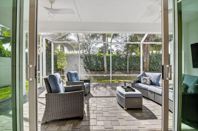 9352 Great Springs Drive, Boynton Beach, FL 33473