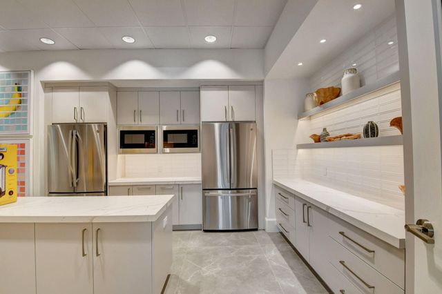 9352 Great Springs Drive, Boynton Beach, FL 33473