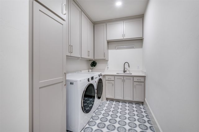 6801 Corporate Drive A15, Plano, TX 75024