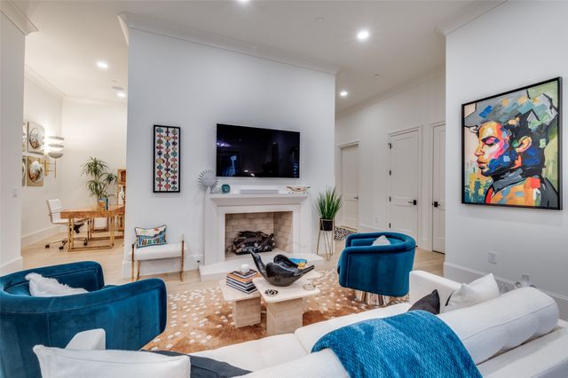 6801 Corporate Drive A15, Plano, TX 75024