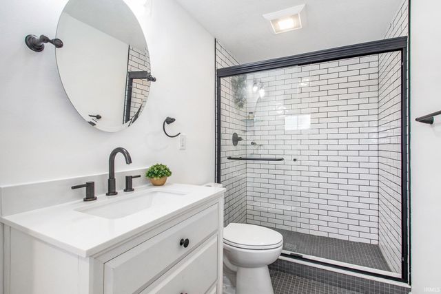 10559 Jefferson Boulevard, Osceola, IN 46561
