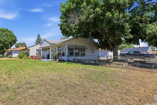 4404 N Whitehouse St, Spokane, WA 99205