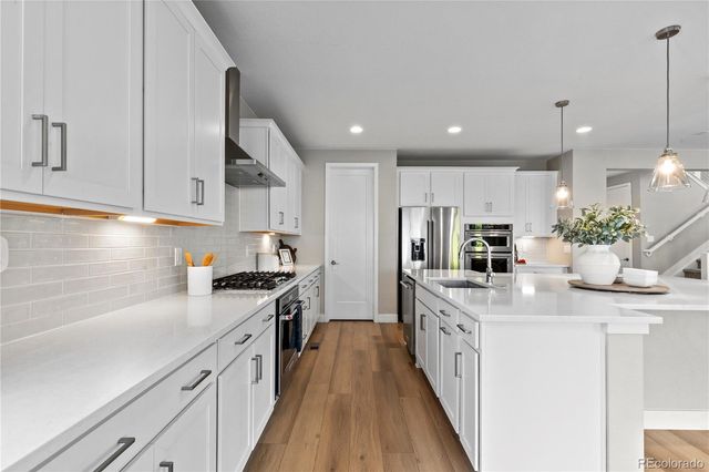 6485 Saddlesmith Street, Castle Pines, CO 80108