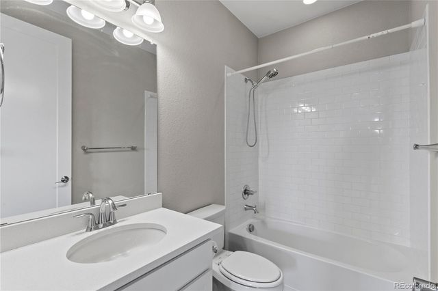 6485 Saddlesmith Street, Castle Pines, CO 80108