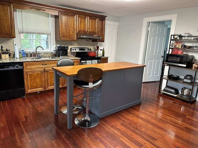 29 Vaille Ave 29, Lexington, MA 02421