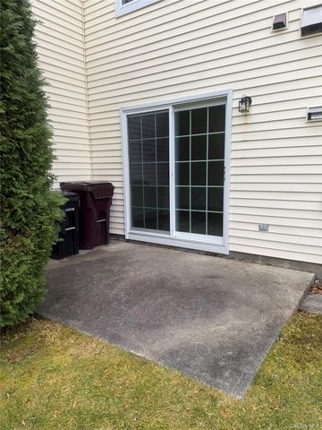 230 Homestead Village Drive, Warwick, NY 10990