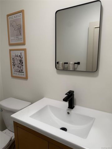 230 Homestead Village Drive, Warwick, NY 10990