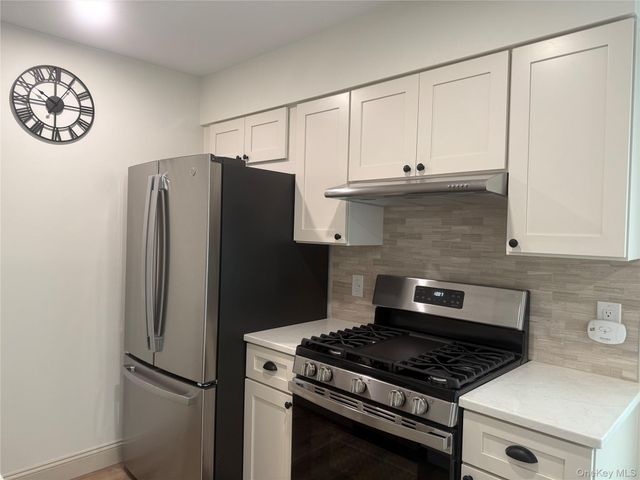 230 Homestead Village Drive, Warwick, NY 10990