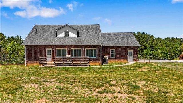 3901 Old Lexington Road, Asheboro, NC 27205