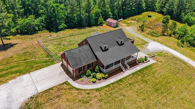 3901 Old Lexington Road, Asheboro, NC 27205