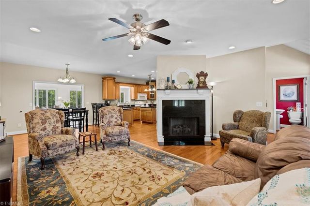 3901 Old Lexington Road, Asheboro, NC 27205