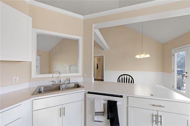 102 Peaceful View, Acworth, GA 30102