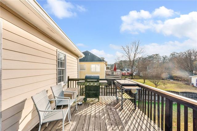 102 Peaceful View, Acworth, GA 30102