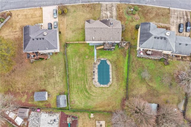 102 Peaceful View, Acworth, GA 30102