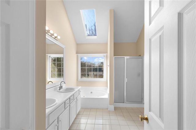 102 Peaceful View, Acworth, GA 30102