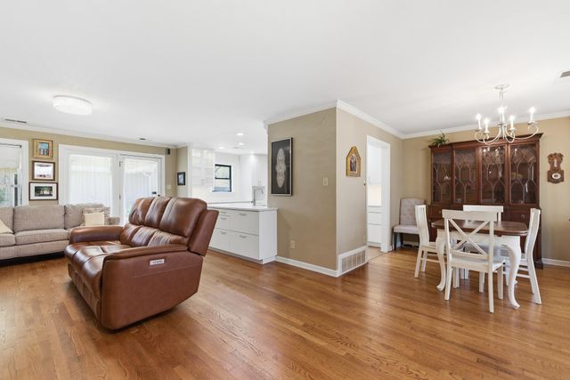 5167 TARRYTOWN DR, Memphis, TN 38117